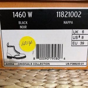 Women’s Dr. Martens 1460 - size 8